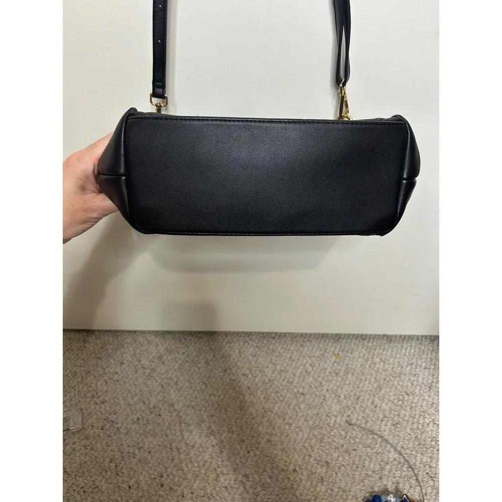 Black Quilted Crossbody Bag Gold Chain Accent Chevron Purse Handbag‎ 12